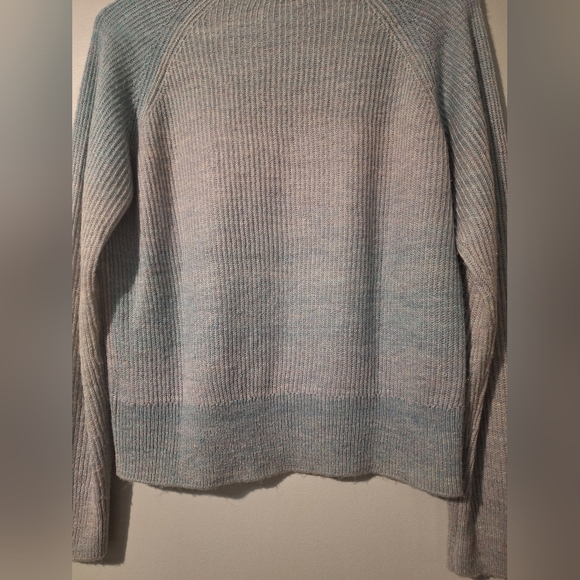 Rails Venus Blue Rainbow Sweater S Crewneck Ombre Soft Light - Picture 5 of 9